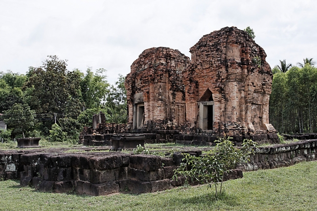 32-Prasat Ban Phlai-020